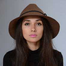 Load image into Gallery viewer, Etta
