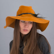 Load image into Gallery viewer, Jane
