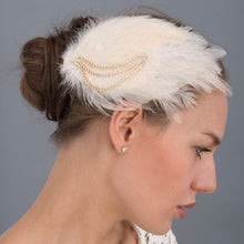 Load image into Gallery viewer, Golden Swan Comb
