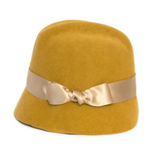 Load image into Gallery viewer, Thelma 2
